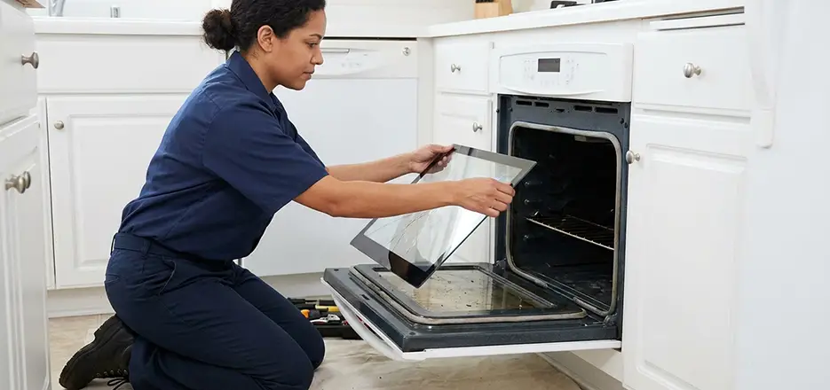 Range Oven Door Glass Replacement in Waltham