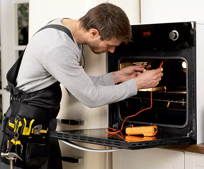 Rapid Response: Waltham Appliance Pro Emergency Appliance Repair Team in Waltham, MA
