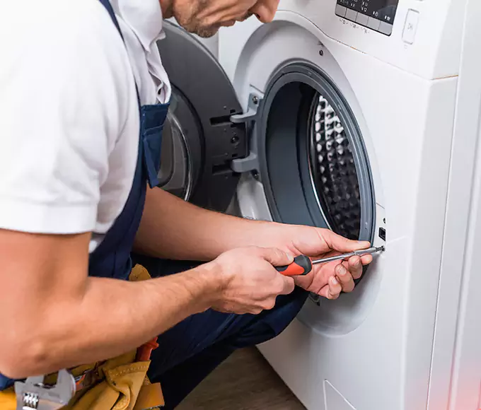 Why Waltham Homeowners Trust Waltham Appliance Pro for Same Day Clothes Dryer Repair?